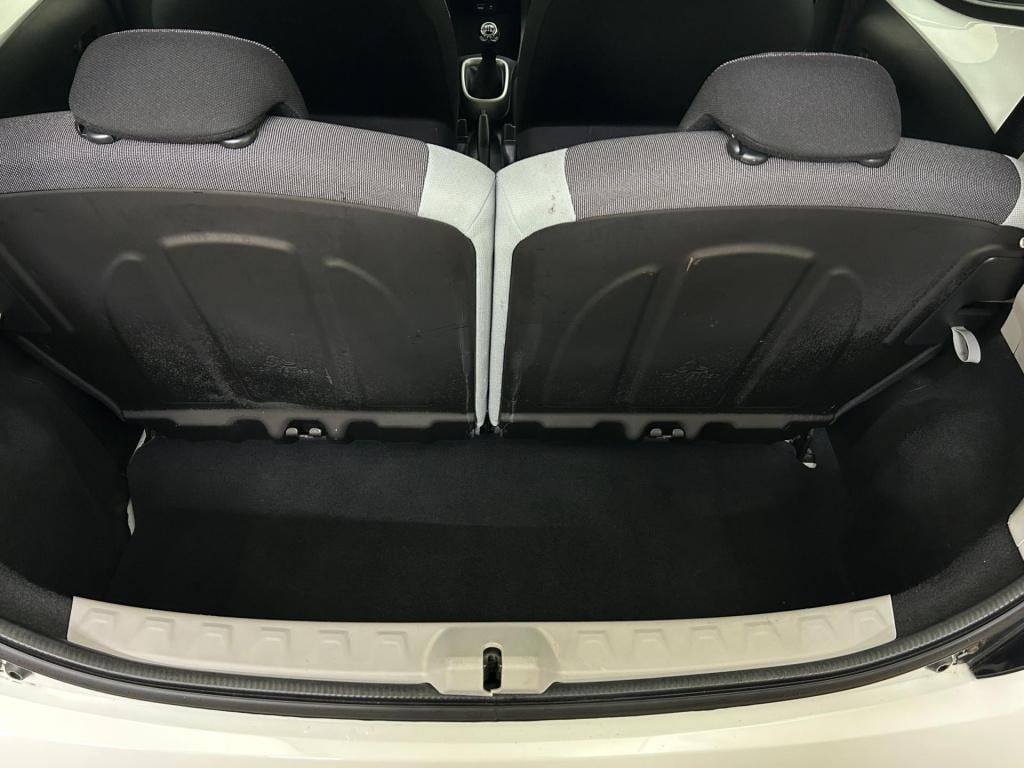 Toyota Aygo occasion 1.0 vvt-i x-play | wit | tweedehands toyota aygo | air