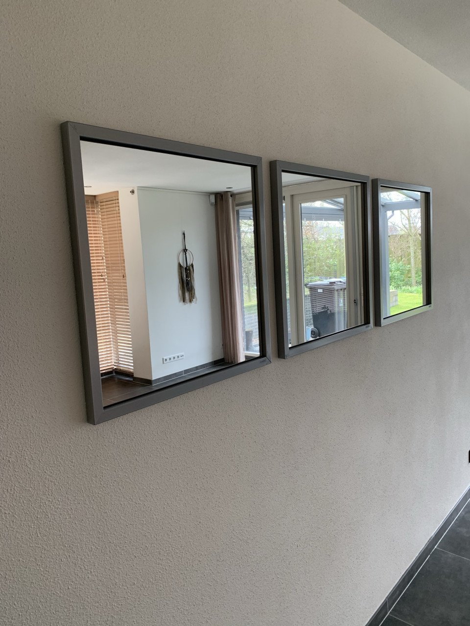 Prachtige vierkante Bony Design spiegels 60X60