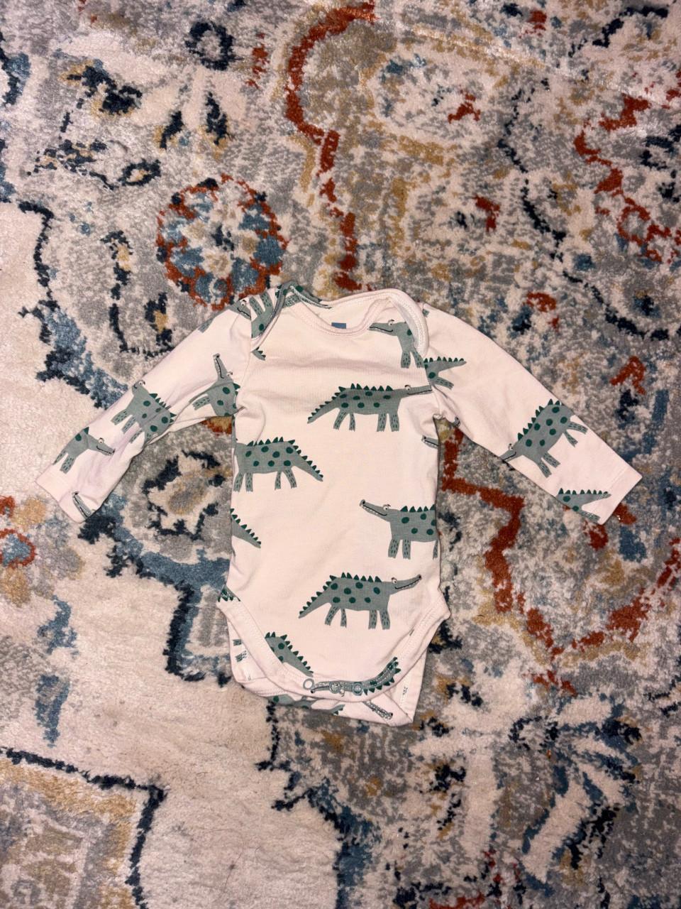 Groot babykleding pakket jongen maat 50 – (zo goed als nieuw)