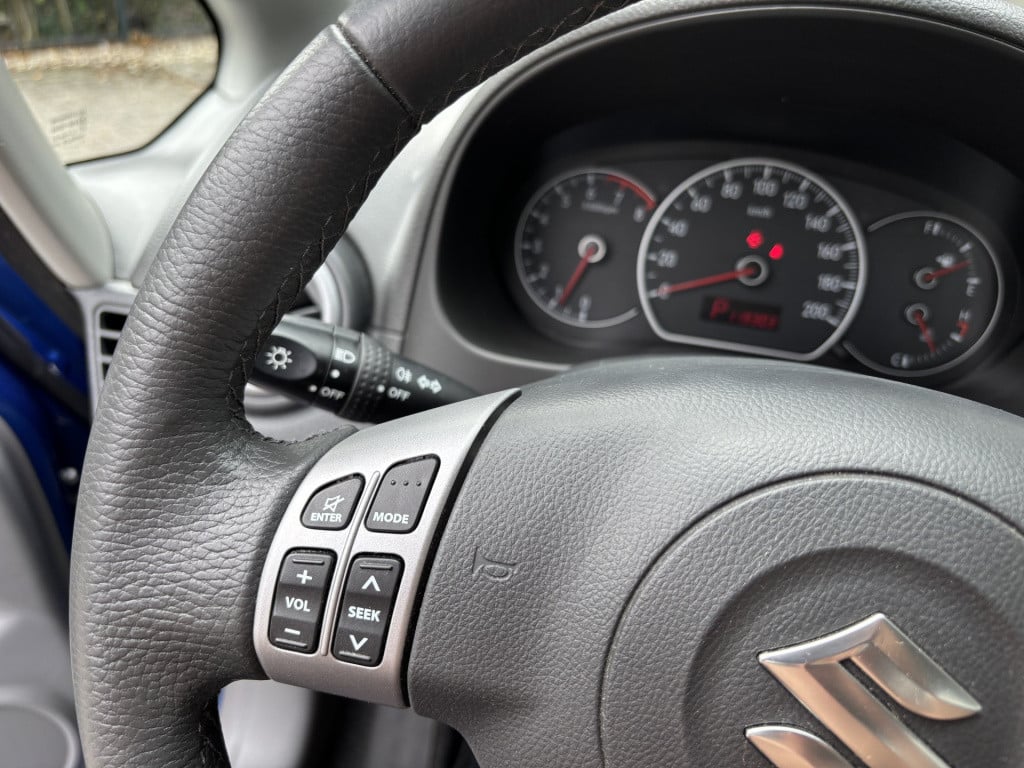 Suzuki Sx4 automaat 1.6 exclusive/ trekhaak