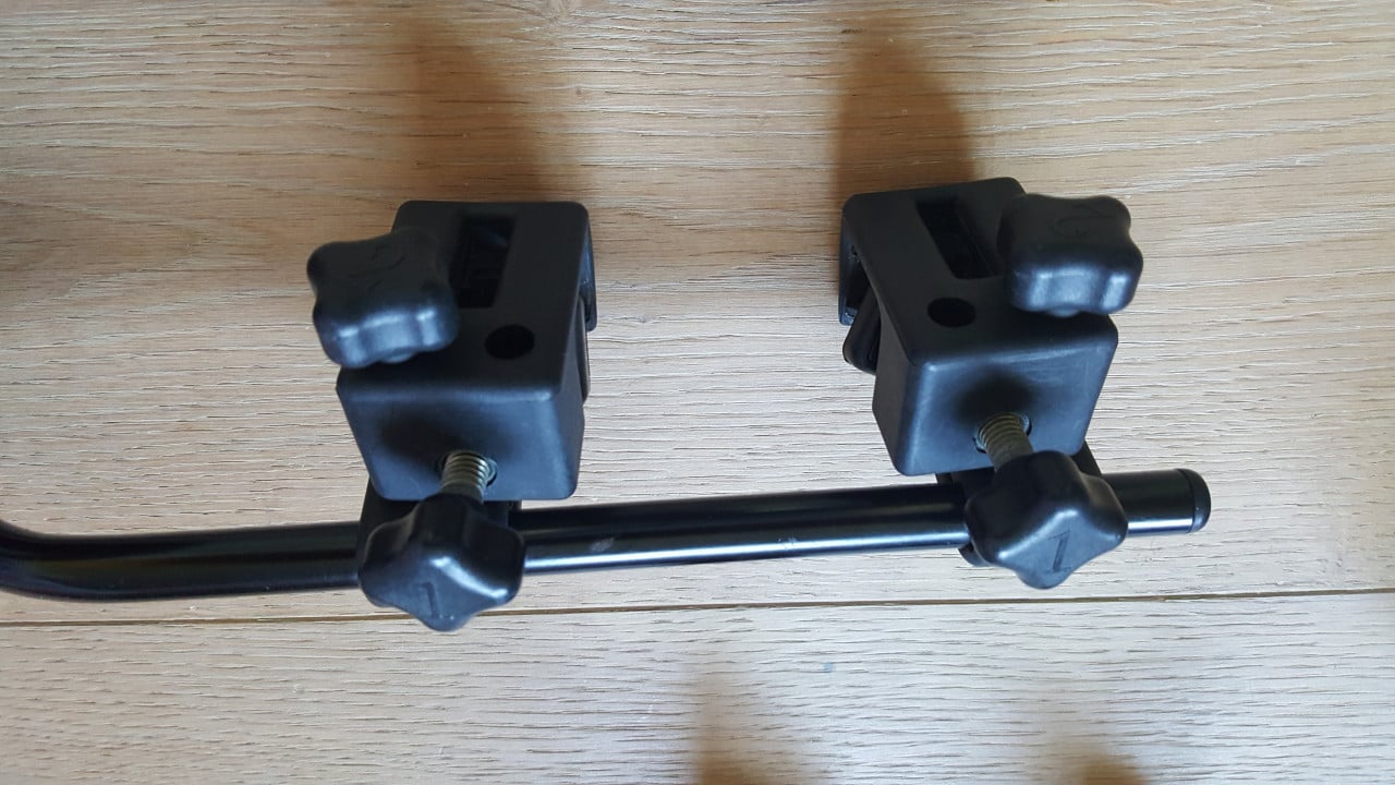 Milenco Caravanspiegels met 2 nieuwe spiegelklemmen