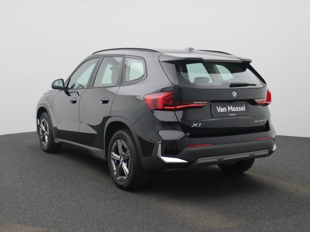 BMW X1 xdrive25e | automaat | lmv | parkeer sensoren | virtual cockpit | ca