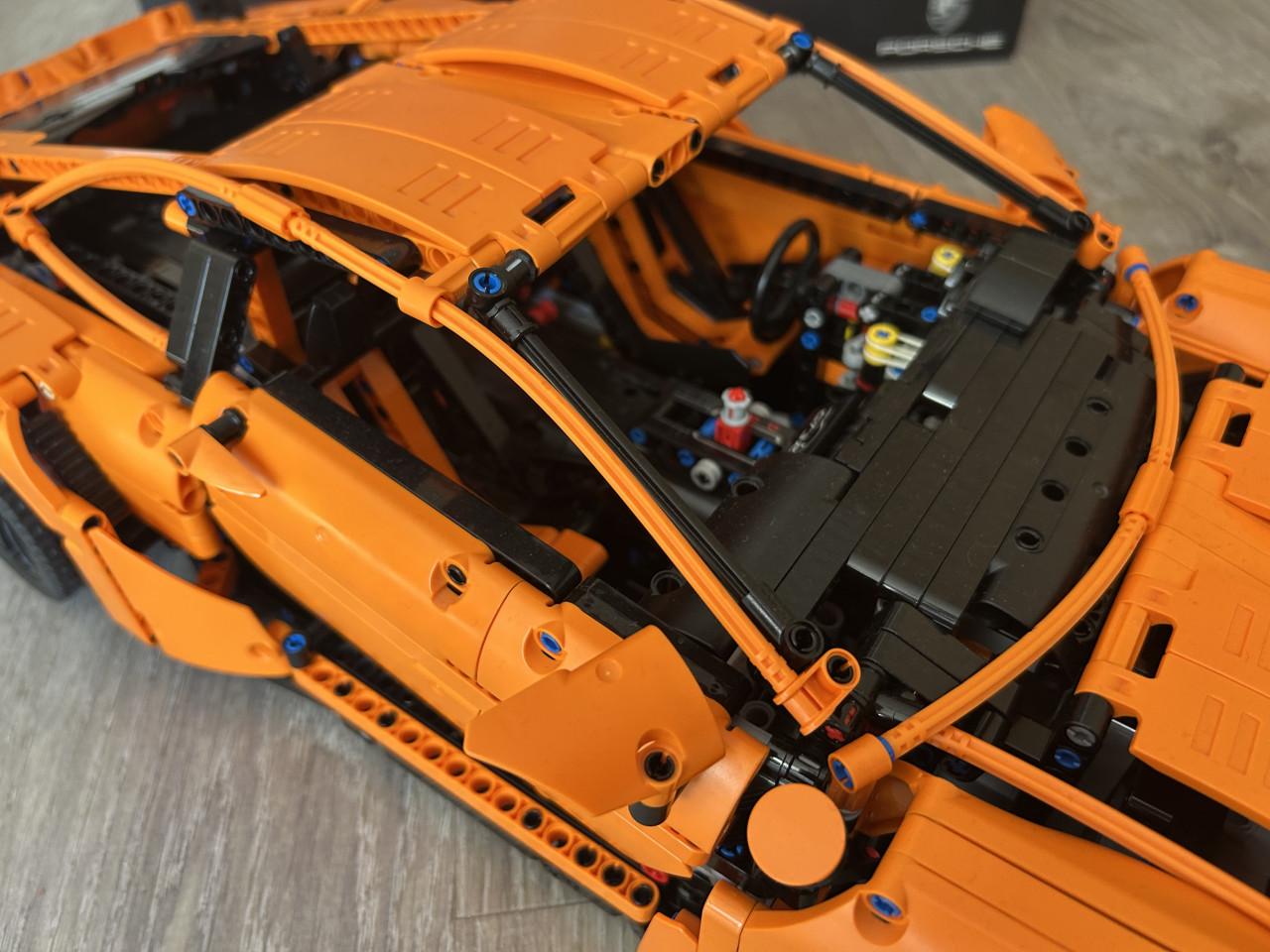 Lego Technic Supercar 42056 – Porsche 911 GT3 RS