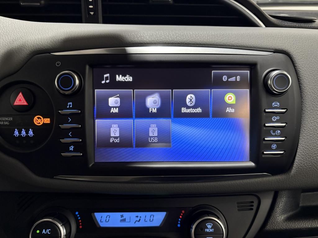 Toyota Yaris 1.5 hybrid aspiration | lage km-stand |