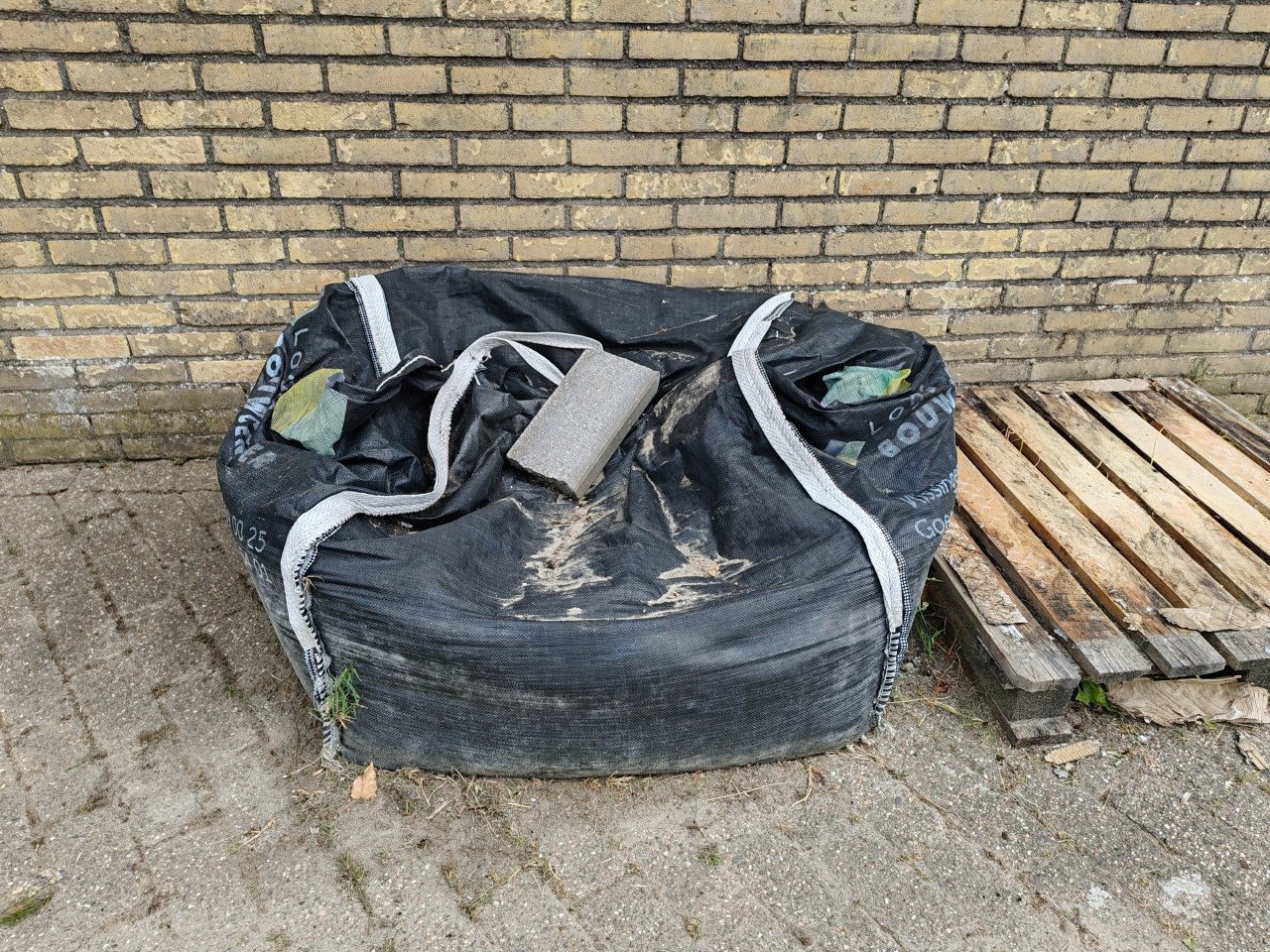 Halve  big bag zand gratis