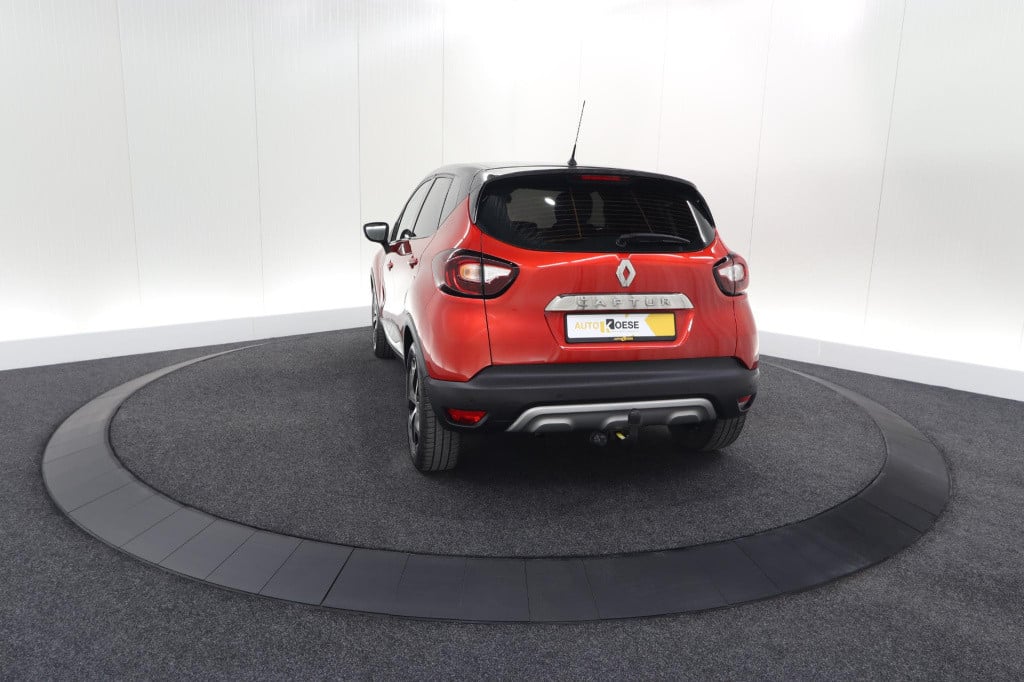 Renault Captur tce 120 edc intens | trekhaak | camera | navigatie | parkeer