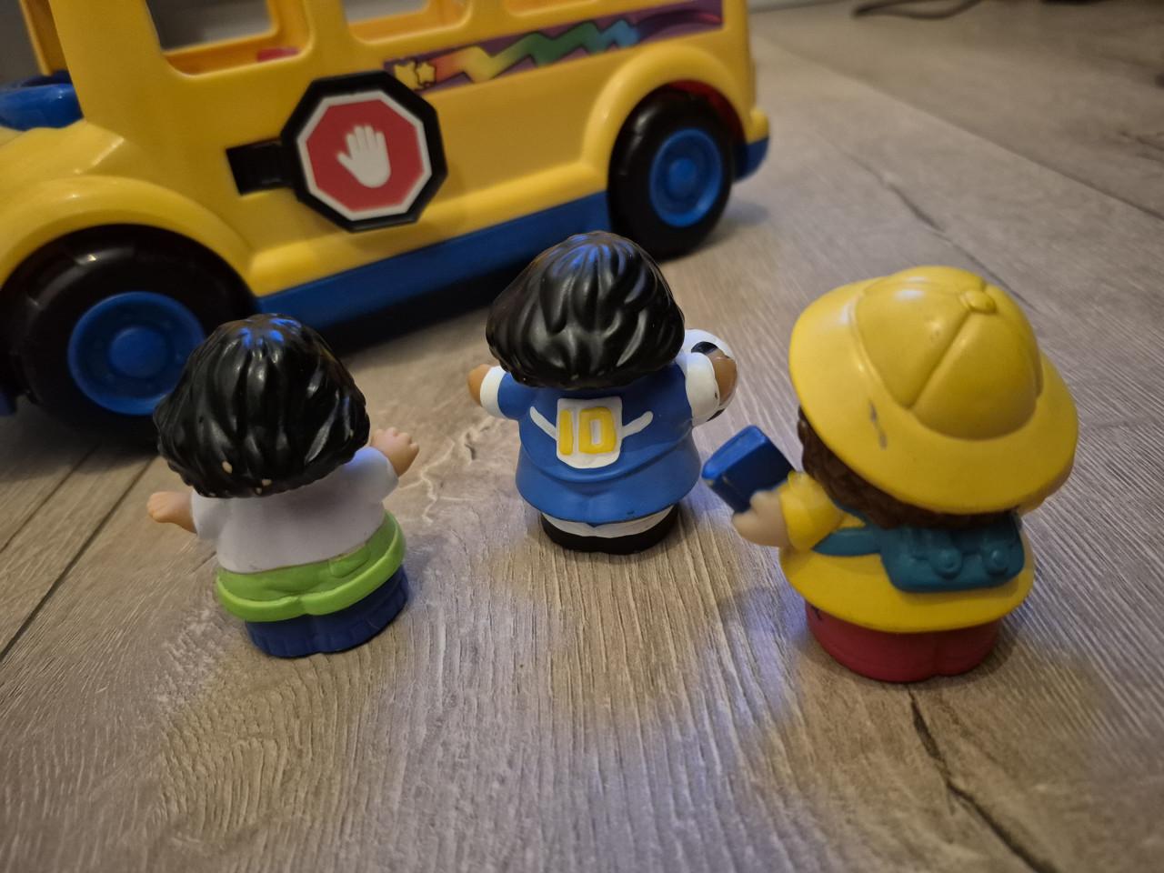 Little People schoolbus