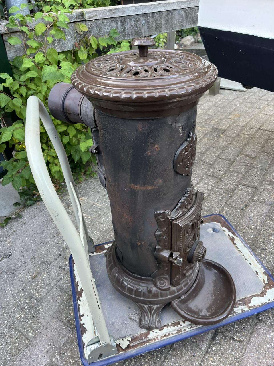 Kachel GODIN gietijzer