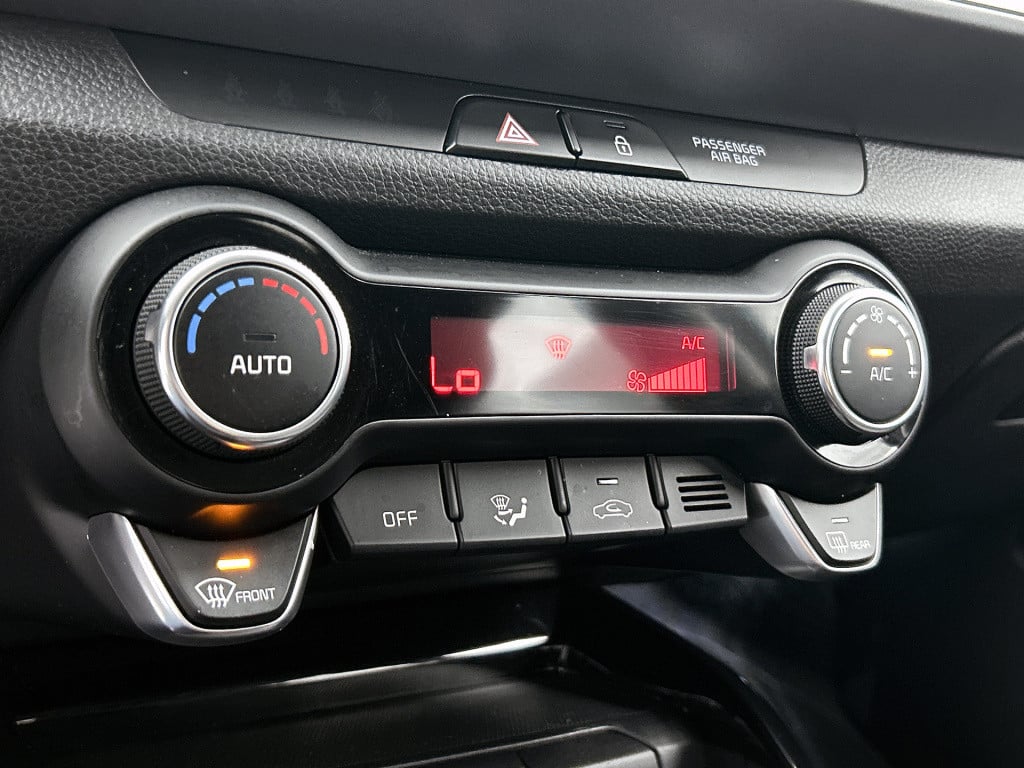 Kia Stonic 1.0 t-gdi mhev dynamicplusline | automaat | chrome pack | navi |