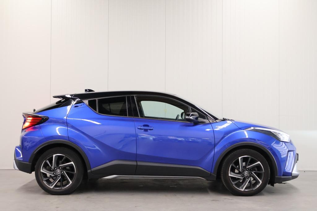 Toyota C-hr 2.0 hybrid bi-tone