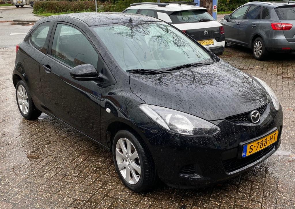 Mazda 2 1.3 ts +