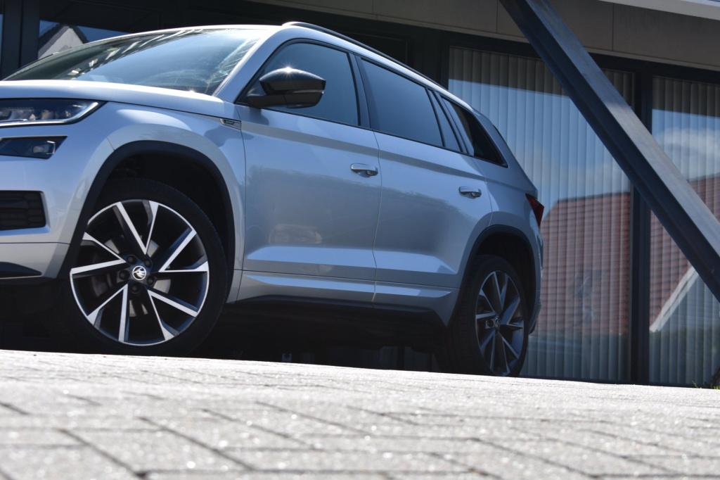 Skoda Kodiaq 1.5 tsi sportline business 7p. | trekhaak | canton | camera | 