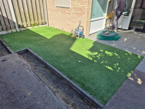 Kunstgras (Den Helder Luxe) incl onderdoek