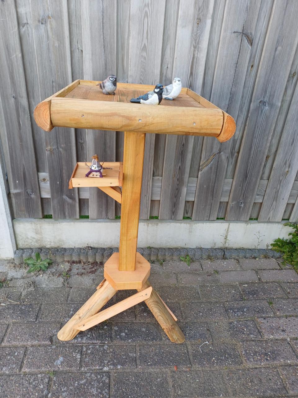 Allerhande Vogel huisjes  &  Egelhuisjes te Koop [  zie  alle  foto's  ]