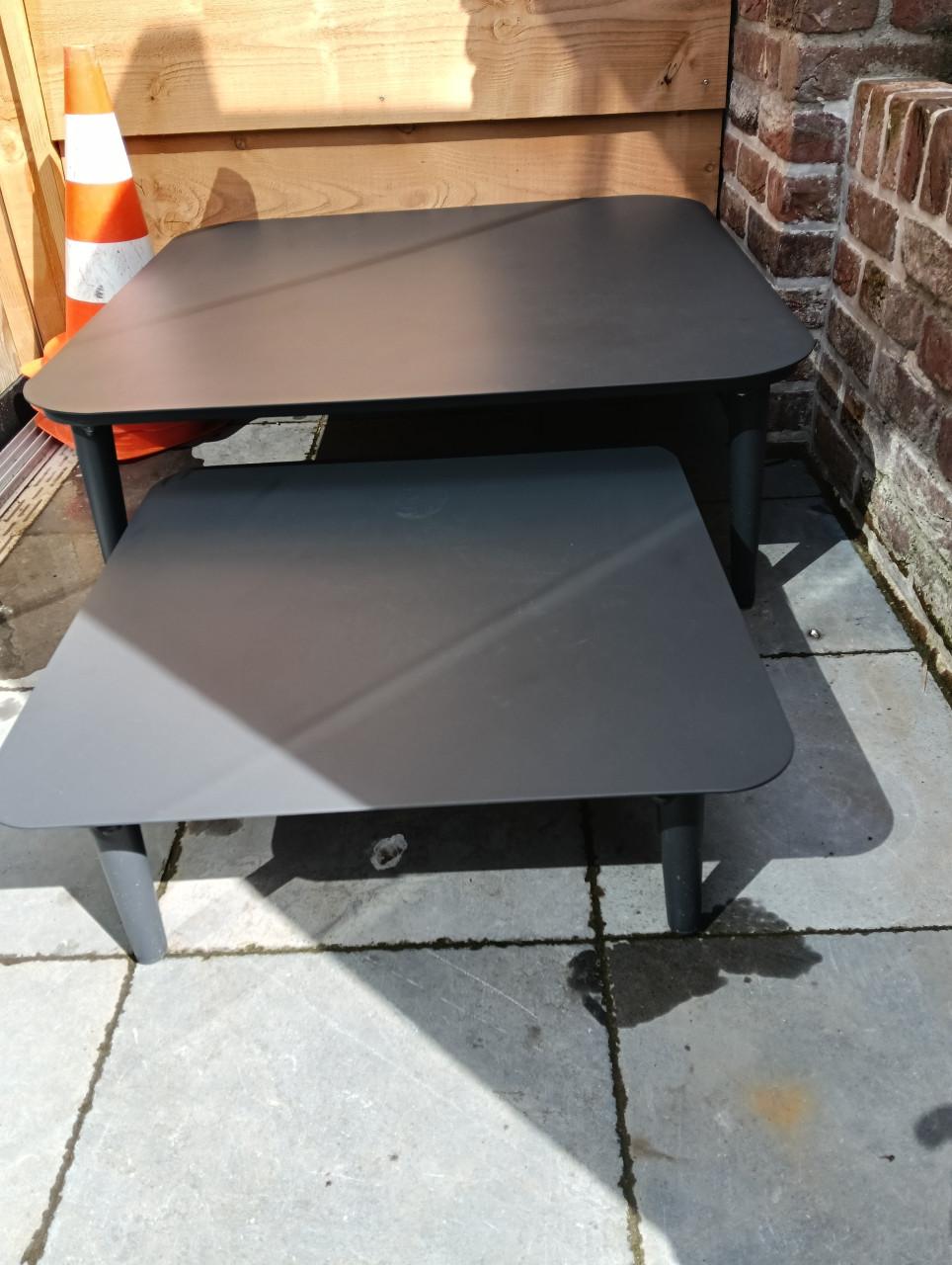 2 salontafels voor buiten - Garden Impressions