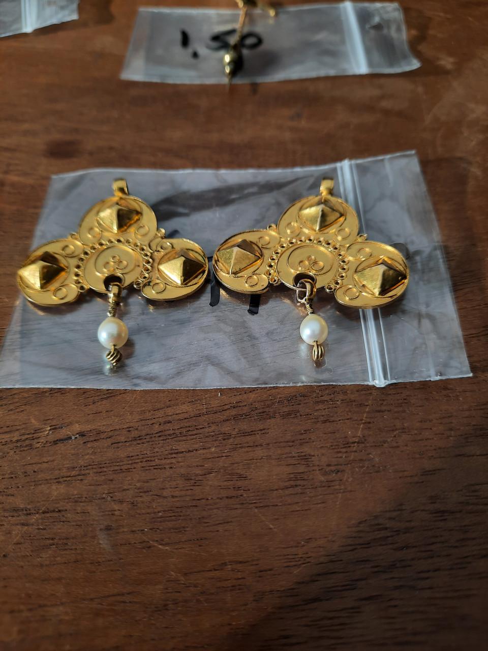 Oude / Klederdracht sieraden.