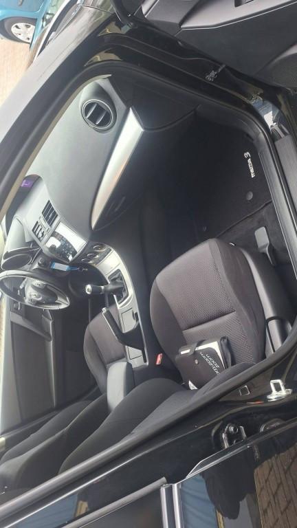 Mazda 3 1.6 Business sedan bj:2010 airco navigatie apk 2027 !!!