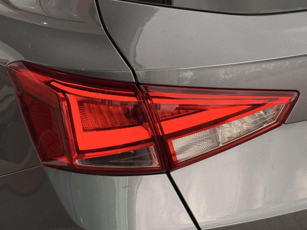 Seat Arona 1.0 tsi xcellence business intense | stoelverwarming | cruise | 