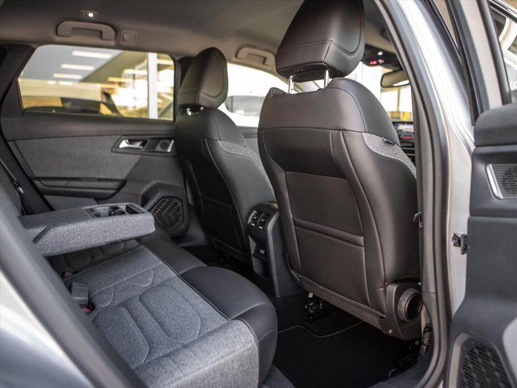 Citroen C5 X 1.2 puretech 130pk feel automaat | navigatie | camera | park. 