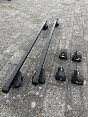 Thule dakdrager voor open dakrails oa. Volvo V50