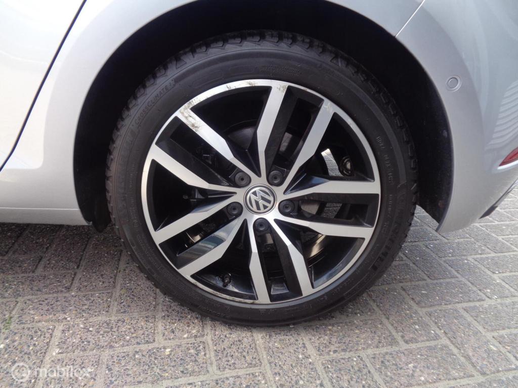 Volkswagen Golf 1.5 tsi iq-drive/airco/ecc/panorama dak/led/navi/carplay/lm