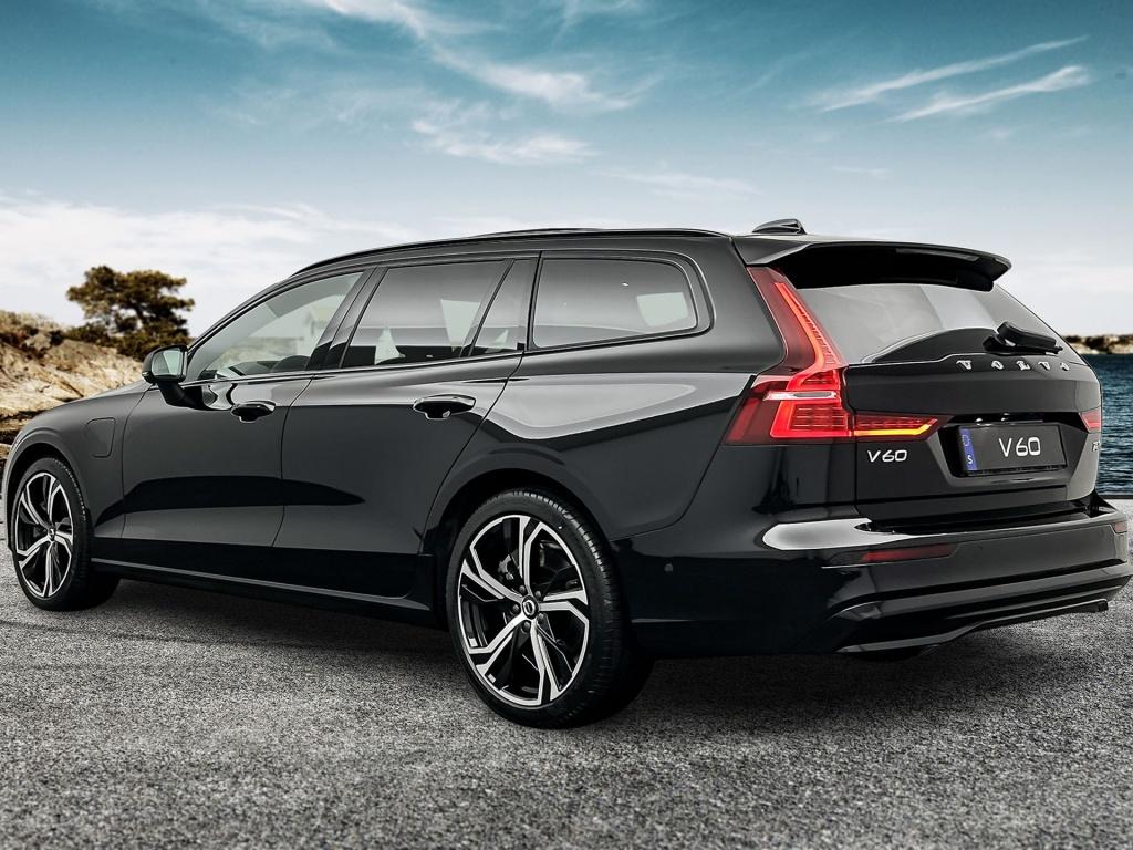 Volvo V60 t8 awd gt ultra dark performance edition