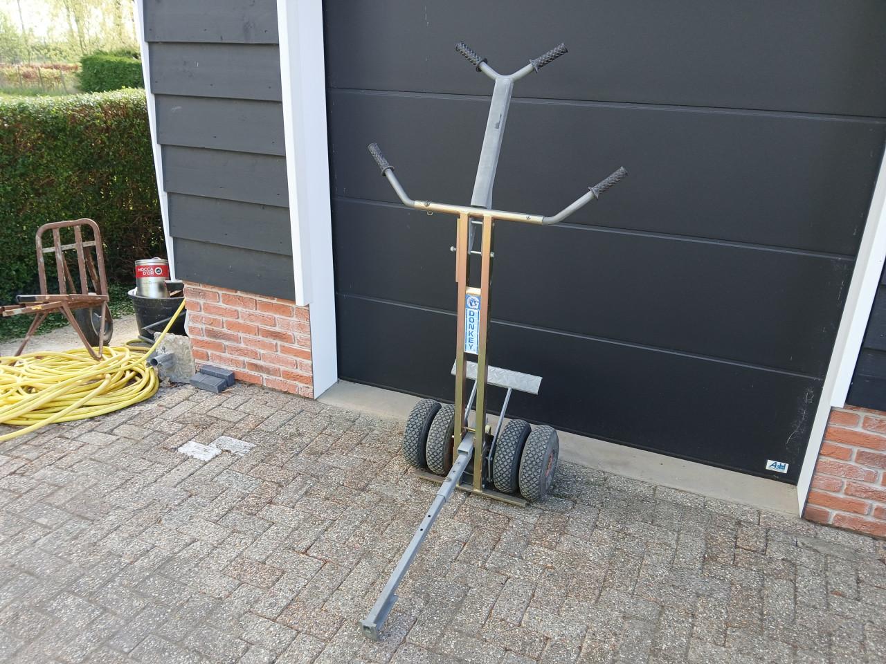 Tegeldonkey groot model GT