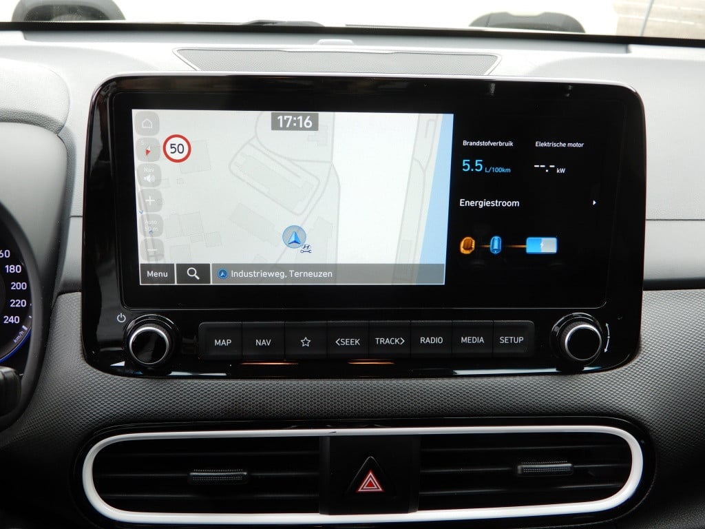 Hyundai Kona 1.6 gdi hev premium | 1e eig. | nl auto | trekhaak