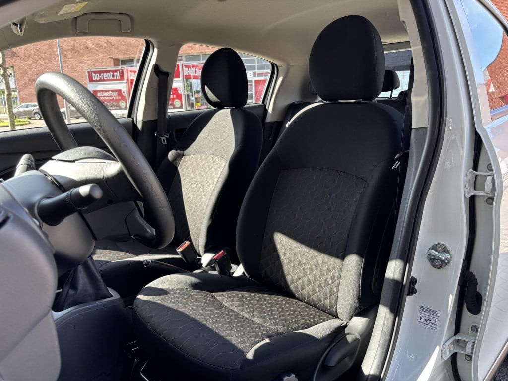 Mitsubishi Space Star 1.2 connect+ | apple carplay/android auto | aircondit