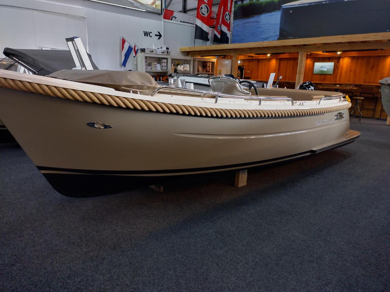 Te koop sloep Z.G.A.N., Primeur 615 Tender