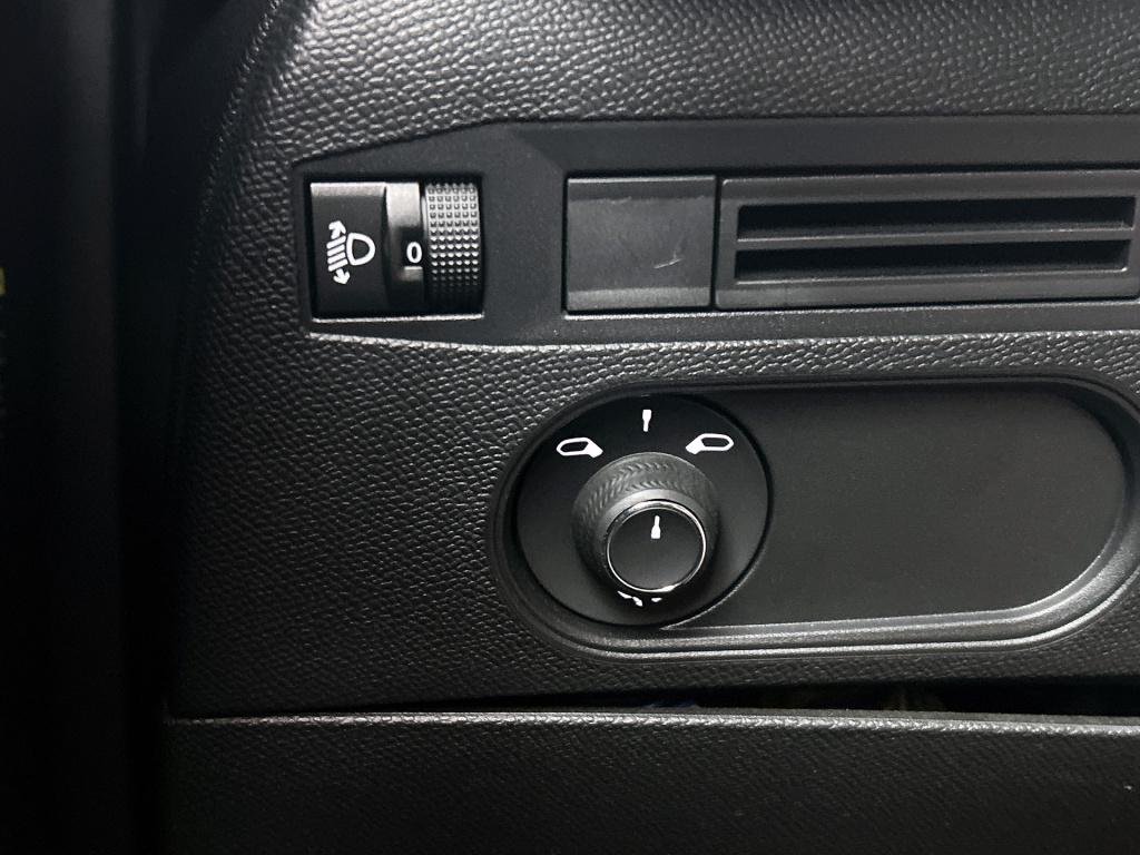 Ds Ds 3 100pk performance line | rijklaar | keyless entry | parkeersensor v