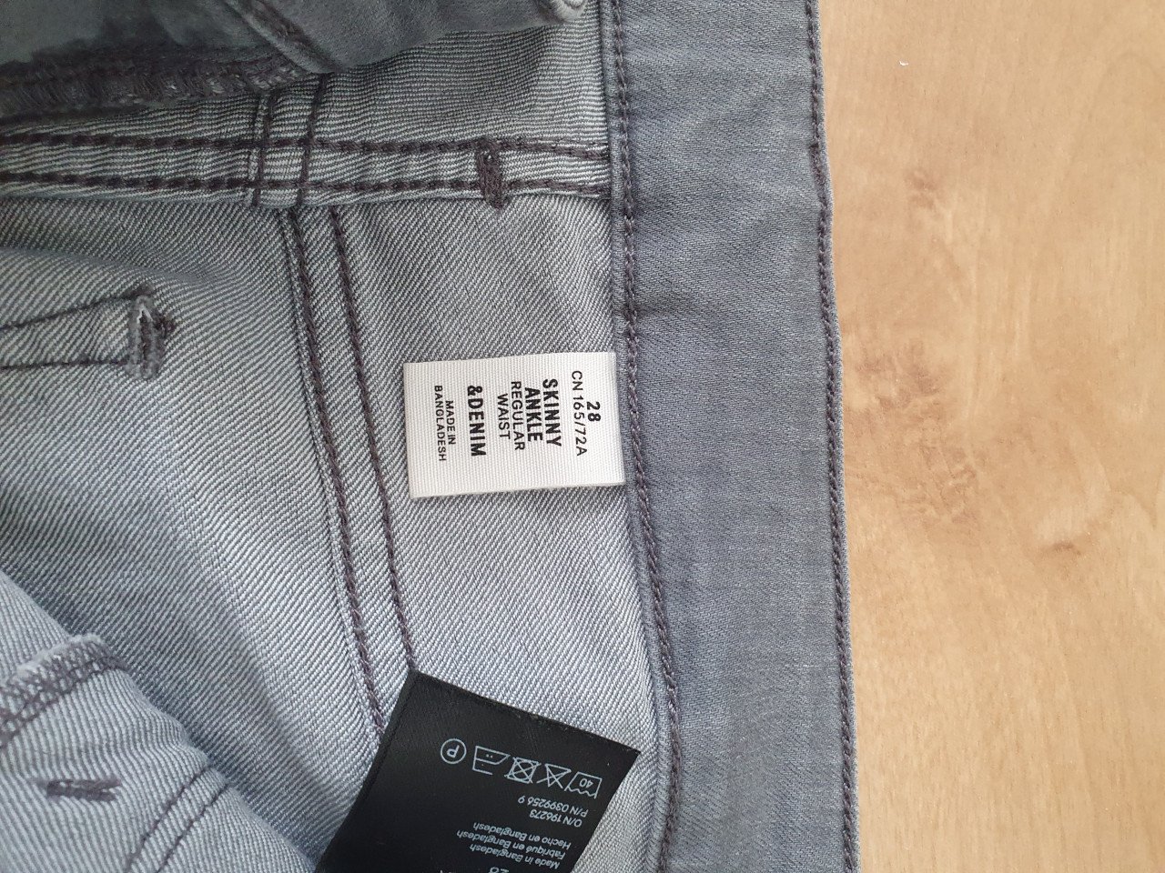 Spijkerbroek, grijs, skinny, maat 28