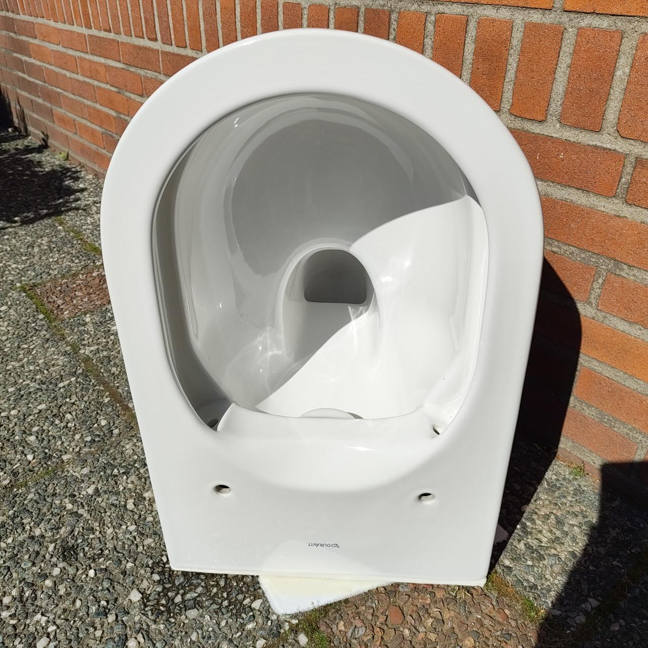 Duravit Me by Starck hangtoilet, diepspoel en rimless.