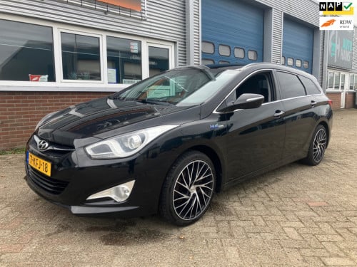 Hyundai I40 wagon 1.6 gdi blue i-vision nav-camera