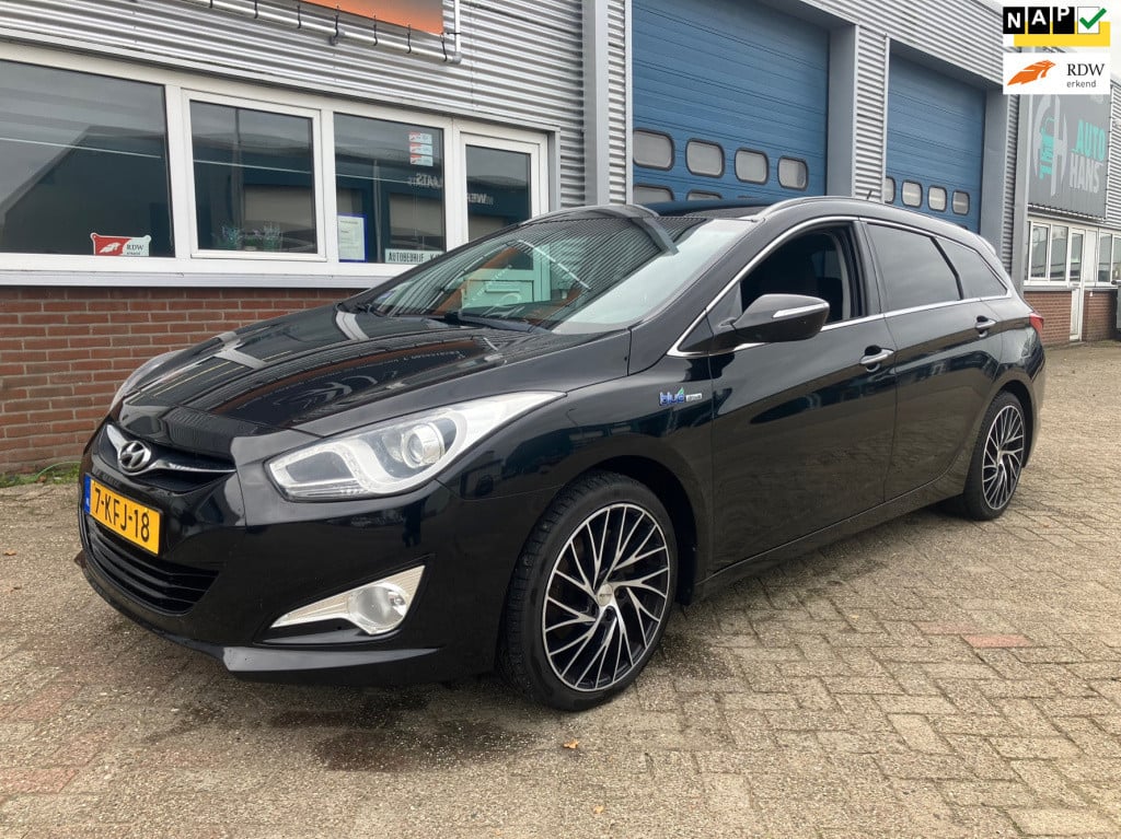 Hyundai I40 wagon 1.6 gdi blue i-vision nav-camera