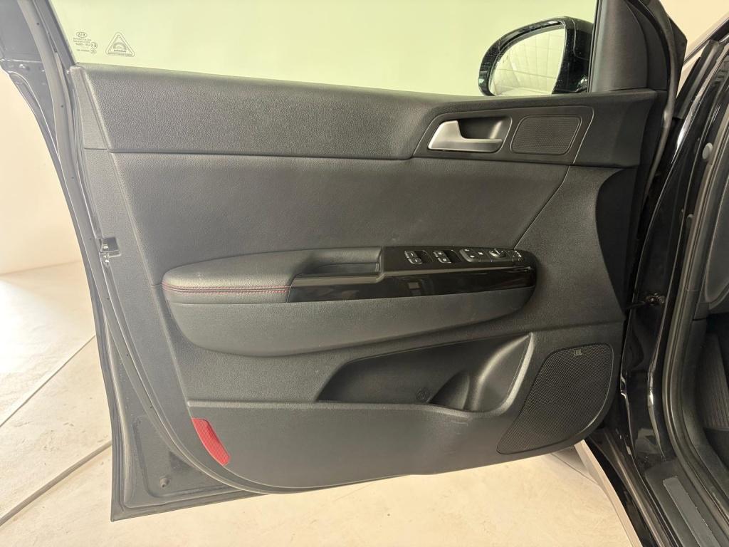 Kia Sportage 1.6 t-gdi 4wd gt-line