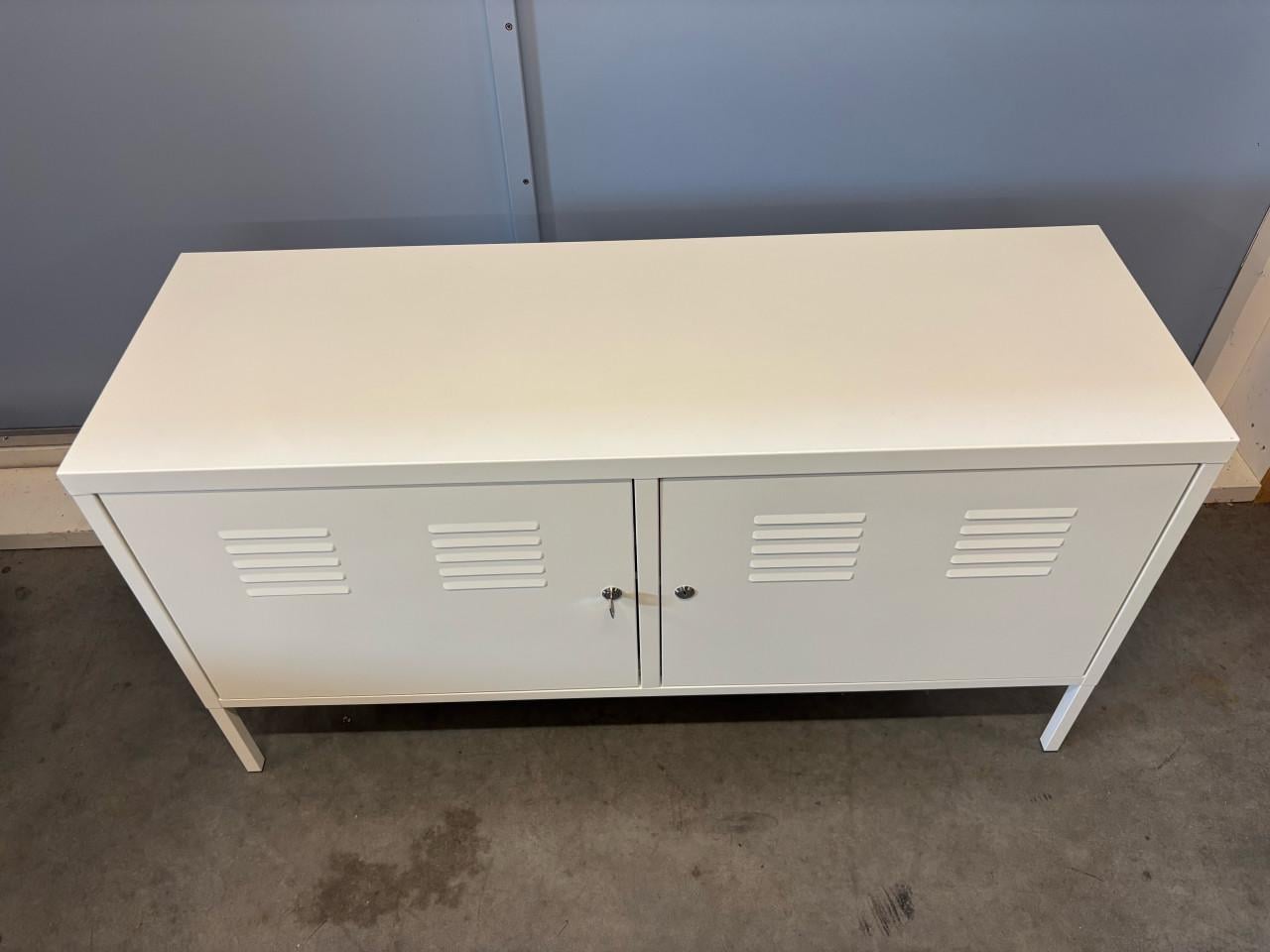 Ikea PS kast van metaal