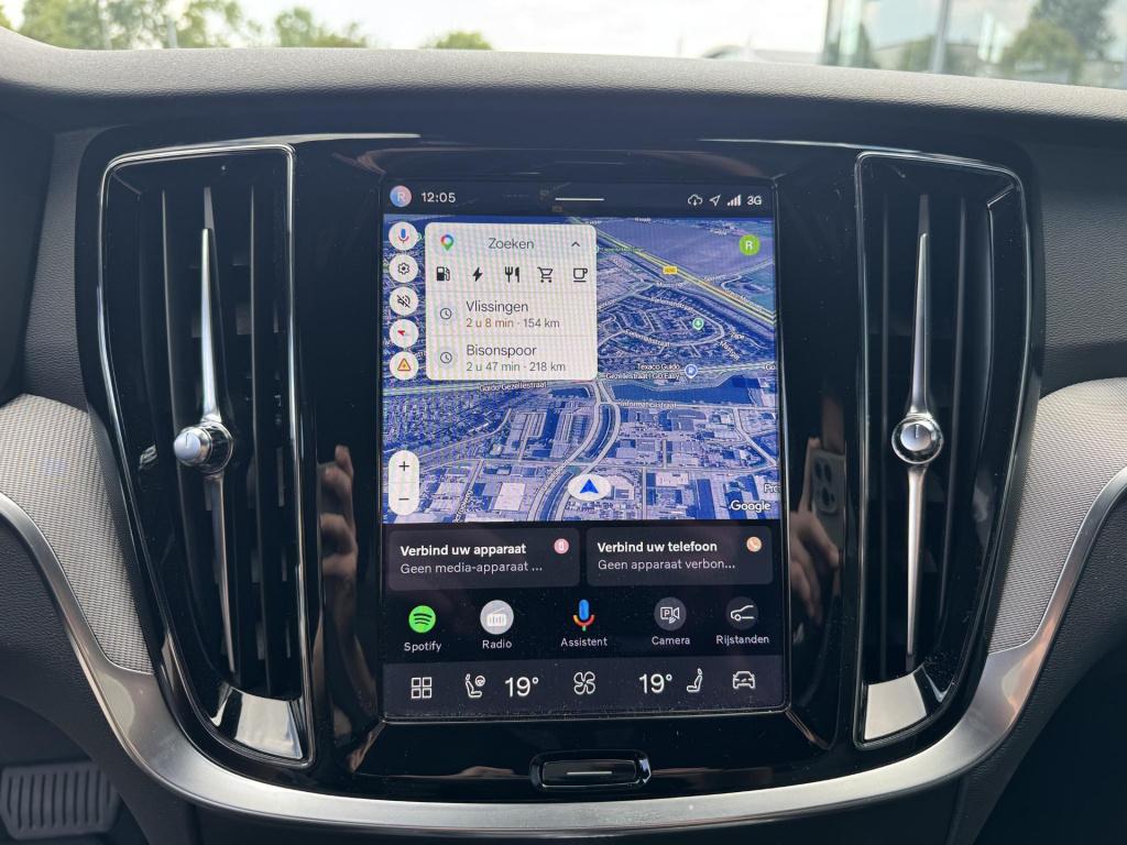 Volvo V60 2.0 t6 plug-in hybrid awd plus dark trekhaak|complete auto