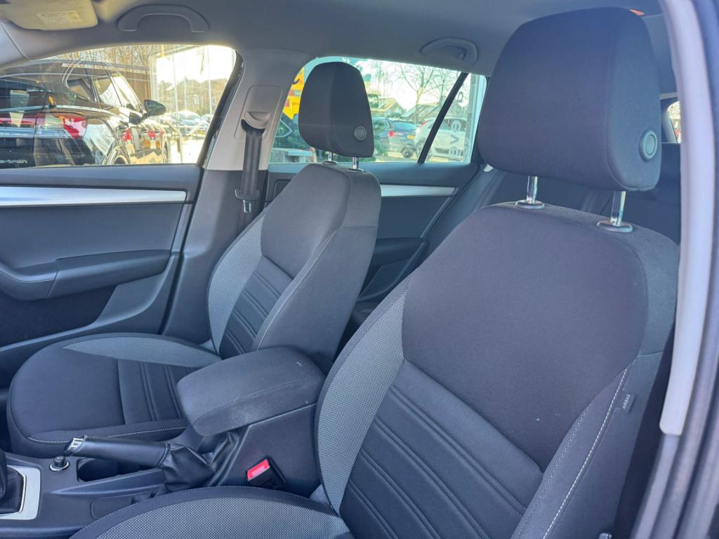 Skoda Octavia 1.5 tsi greentech ambition