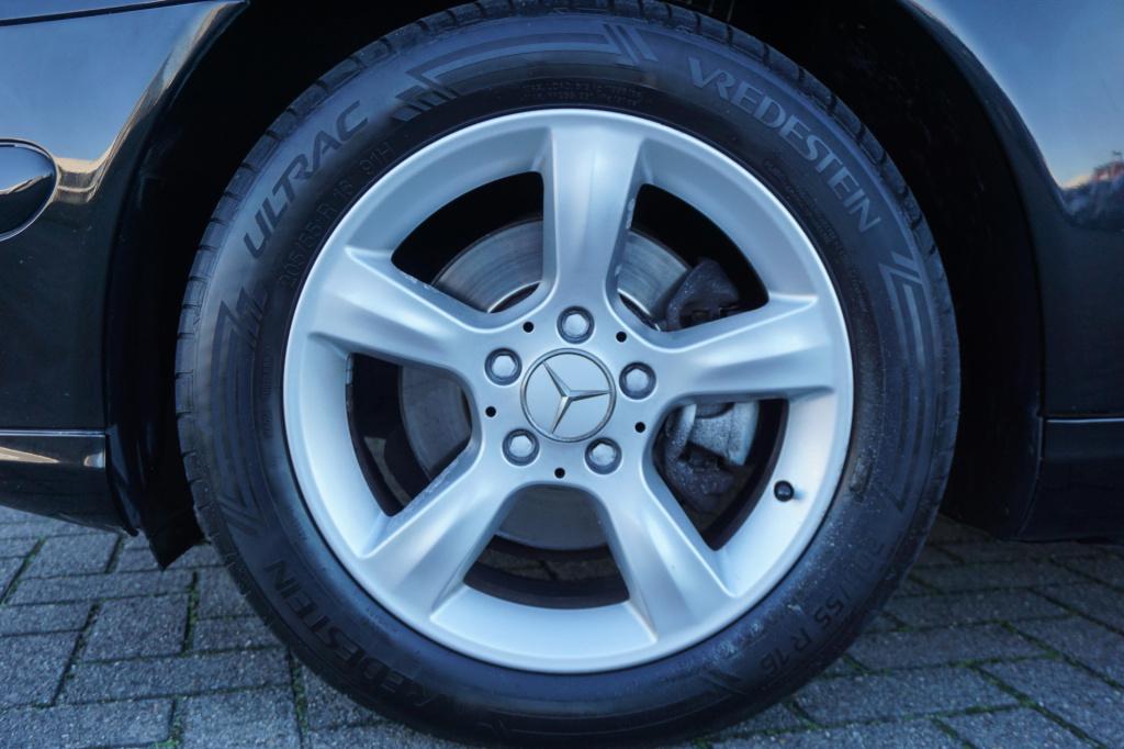 Mercedes-Benz C-Klasse sportcoupé 180 k. automaat - airco / cruise / elektr