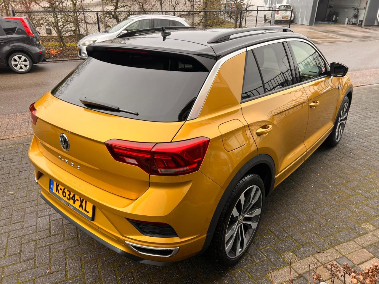Volkswagen T-Roc 1.5 TSI DSG Sport Business R-line