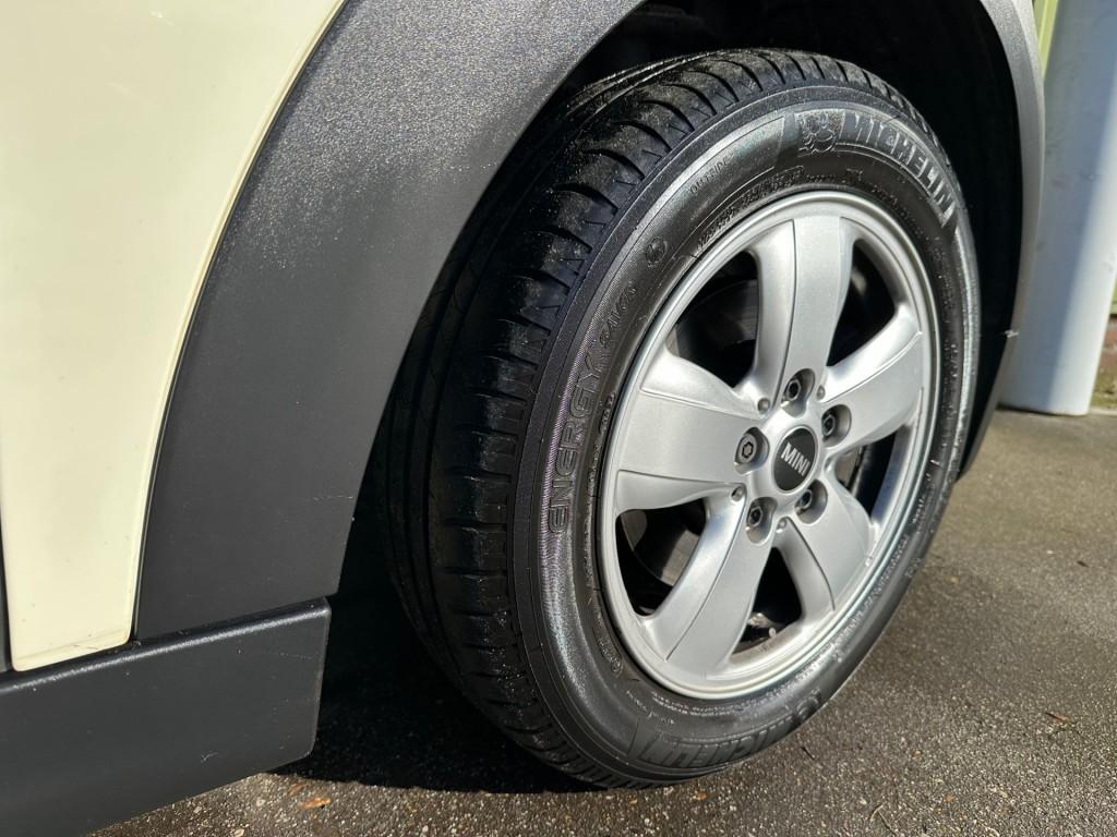 Mini 5-deurs cooper 1.5 136pk