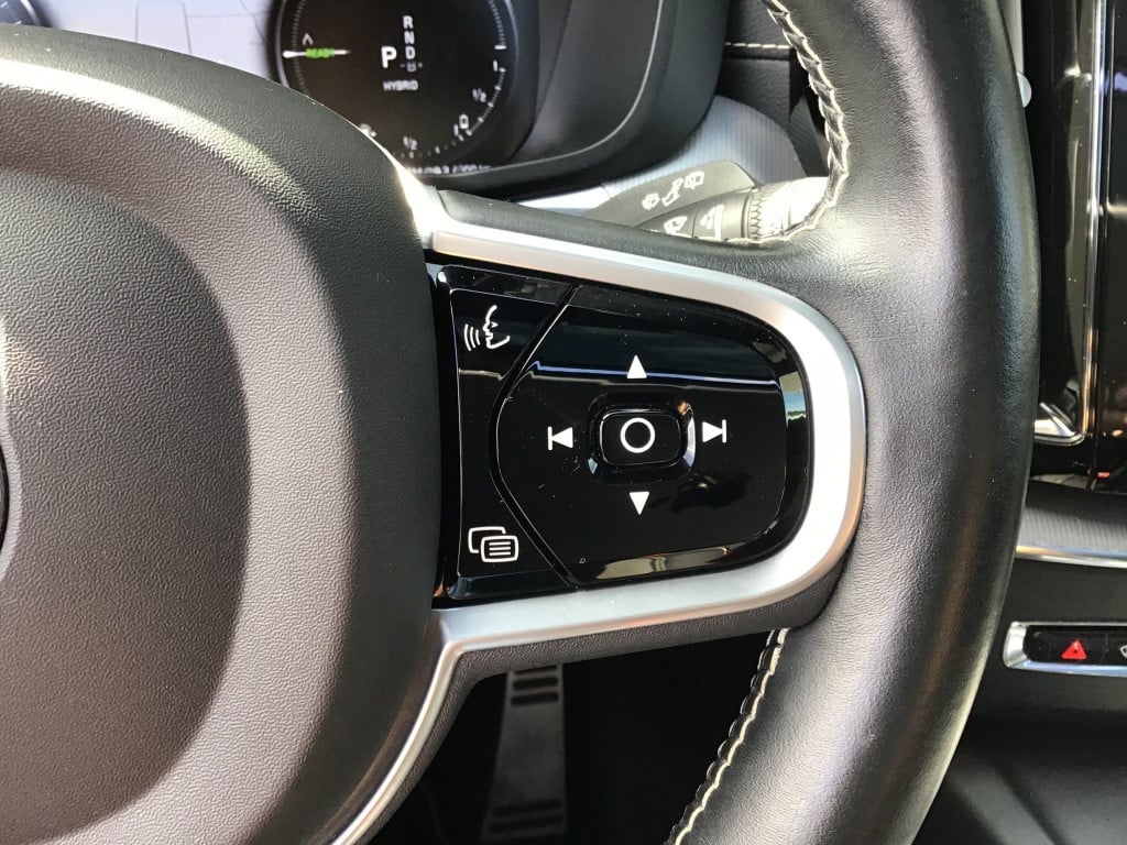 Volvo XC60 t8 390pk recharge r-design| adap.cruise| b&w sound| panodaktrekh