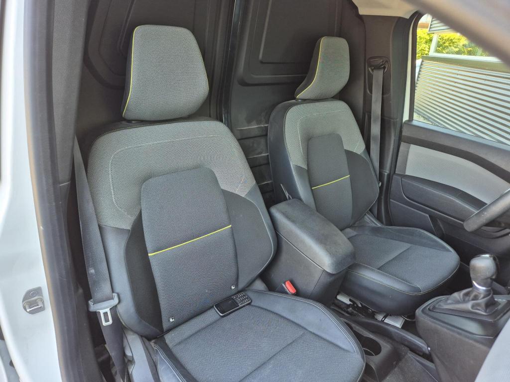 Renault Kangoo e-tech extra 44 kwh | ccs snelladen! | trekhaak | imperiaal 