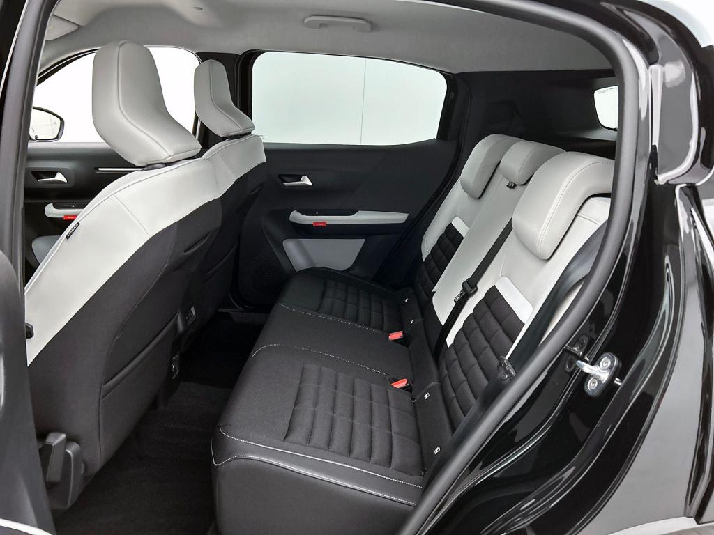 Citroen C3 Aircross hybrid 145pk automaat max 7 persoons | 7 zitplaatsen | 