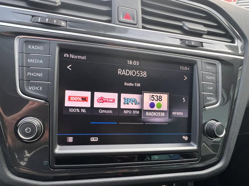 Volkswagen Tiguan 2.0 tsi 4motion r-line highline, virtual cockpit, trekhaa