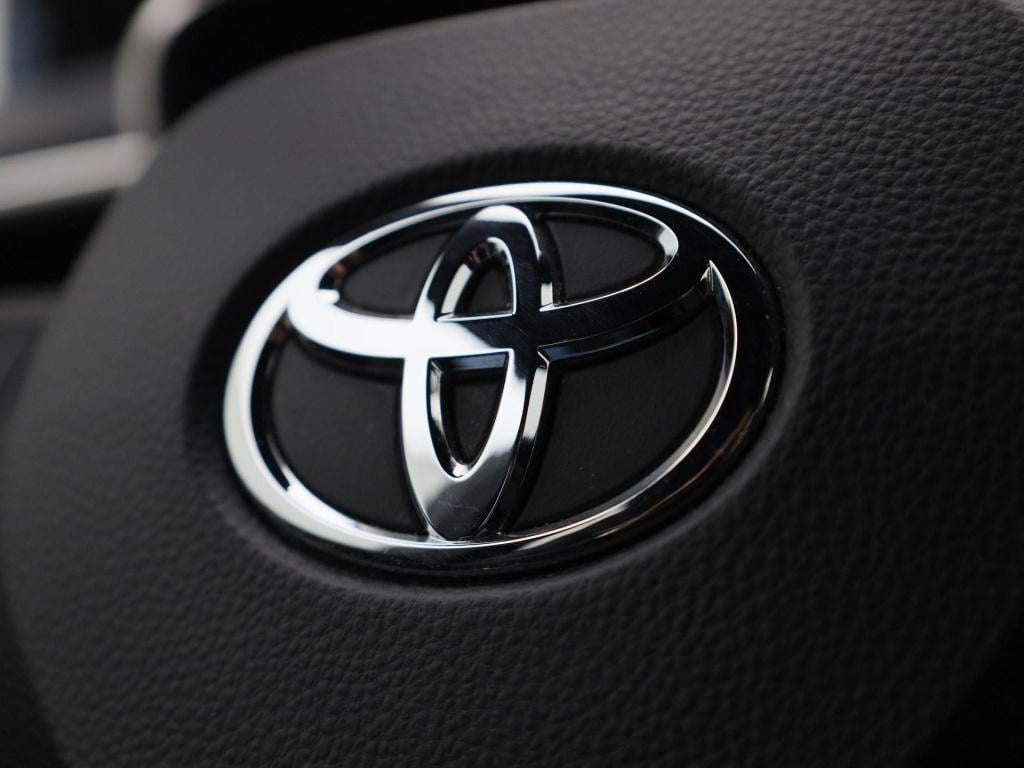 Toyota Corolla Touring Sports 1.8 hybrid business | automaat | navigatie | 