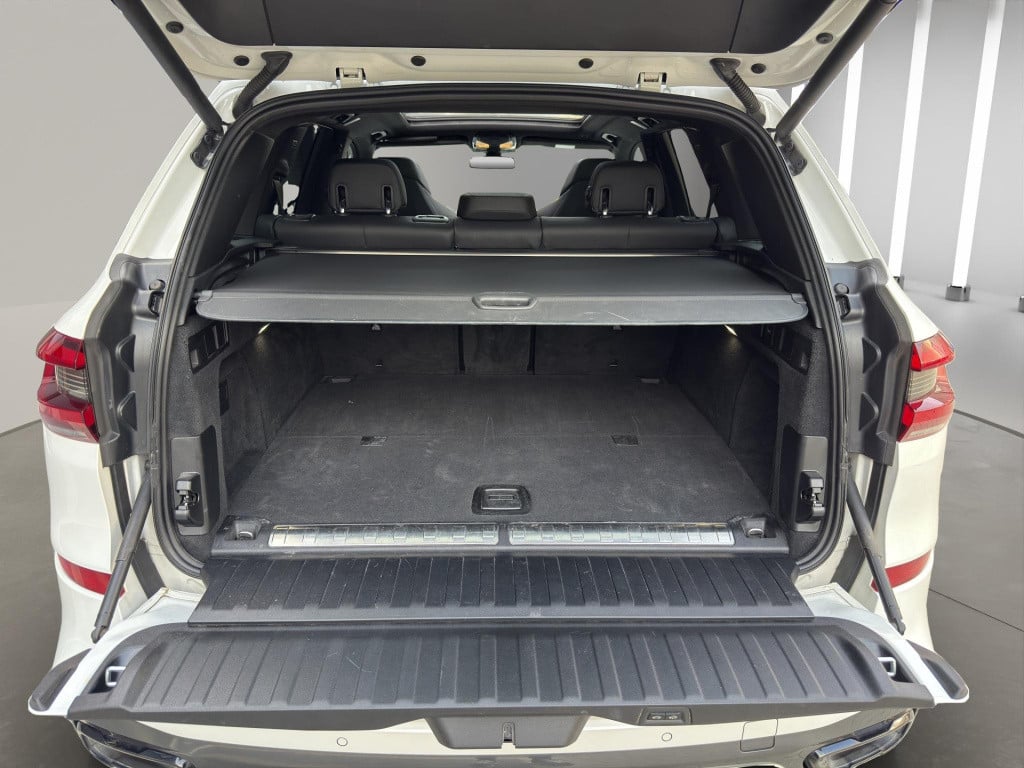 BMW X5 xdrive45e m sport | m sport stoelen sky lounge laser