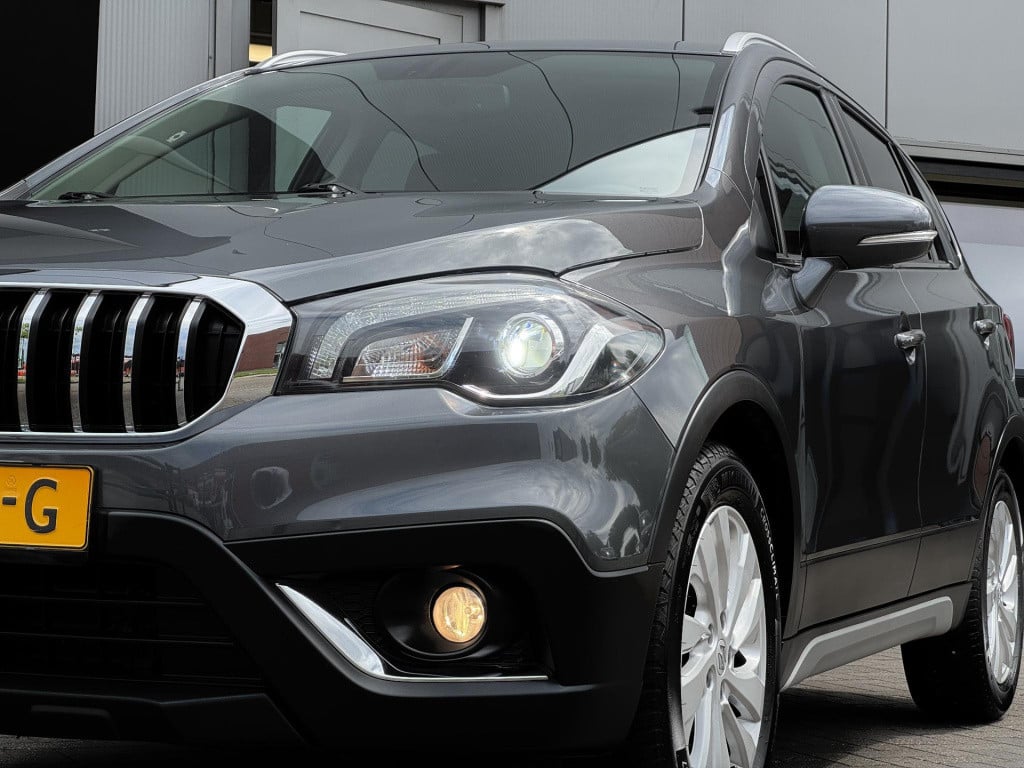 Suzuki Sx4 S-cross 1.4 boosterjet exclusive | trekhaak afneembaar | navigat
