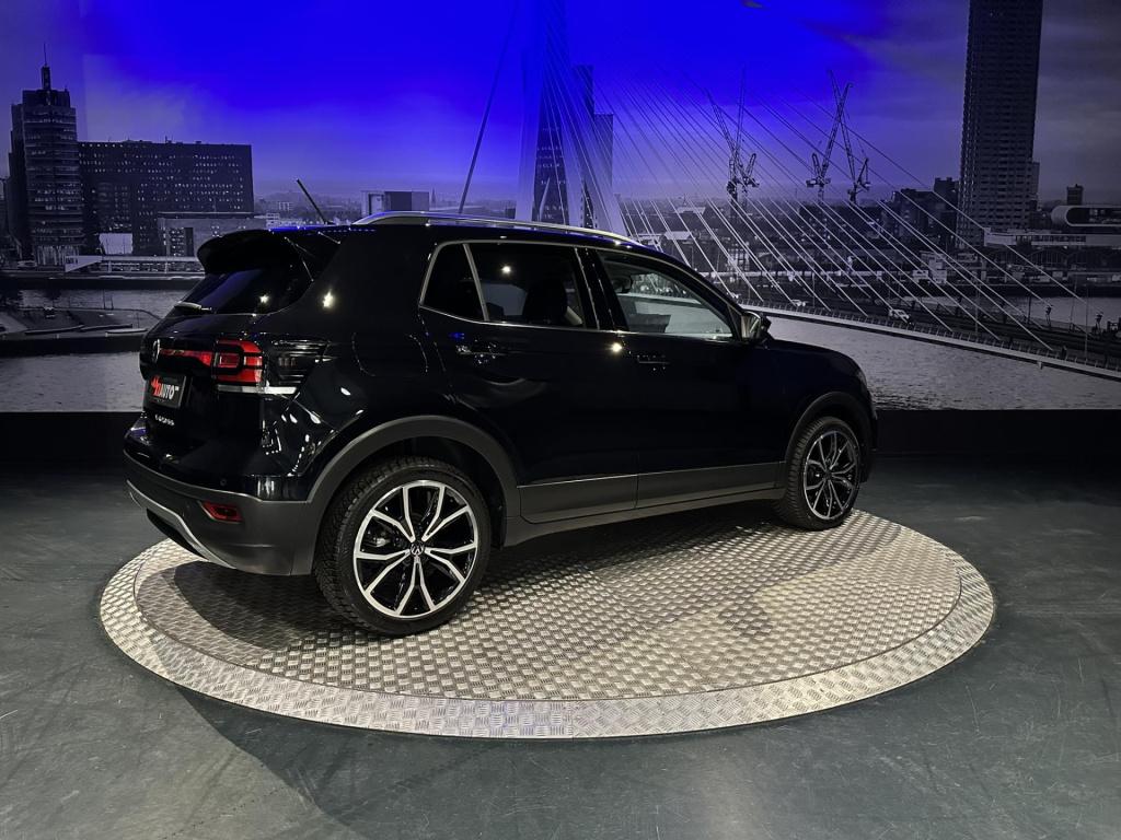 Volkswagen T-cross 1.0 tsi style *led*navi*appconnect*